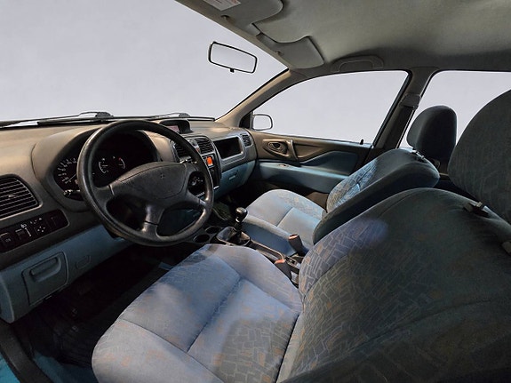 Mitsubishi Space Star 9 of 19