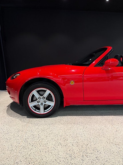 Mazda MX-5 5 of 5