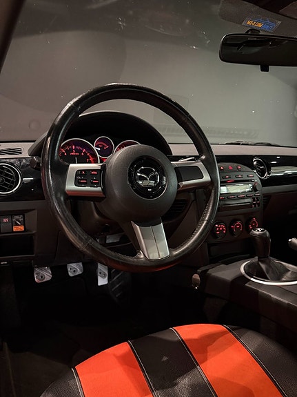 Mazda MX-5 12 of 14