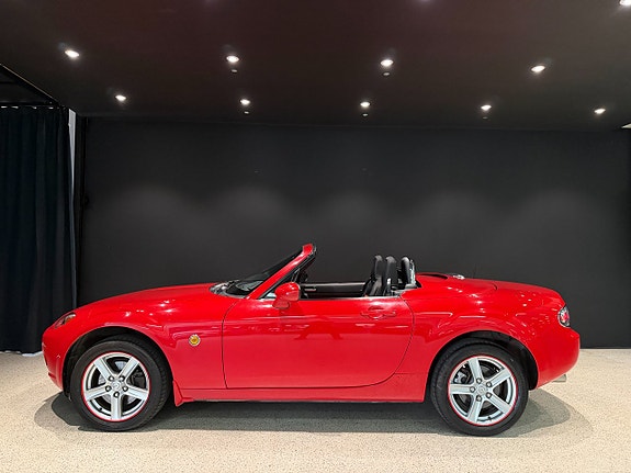 Mazda MX-5 3 of 5