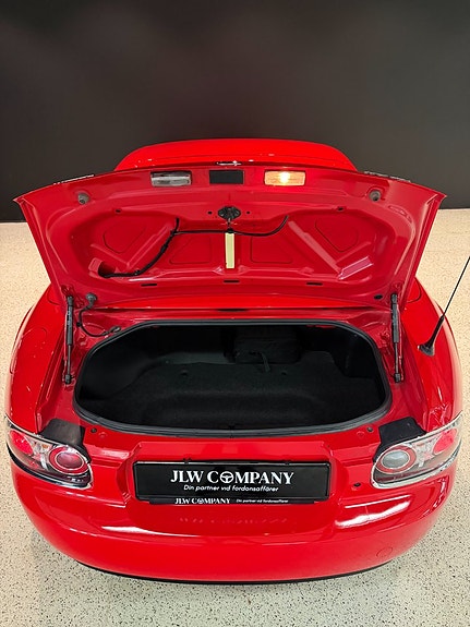 Mazda MX-5 10 of 14