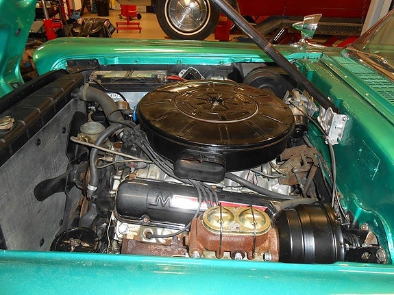 Mercury Commuter 17 of 19
