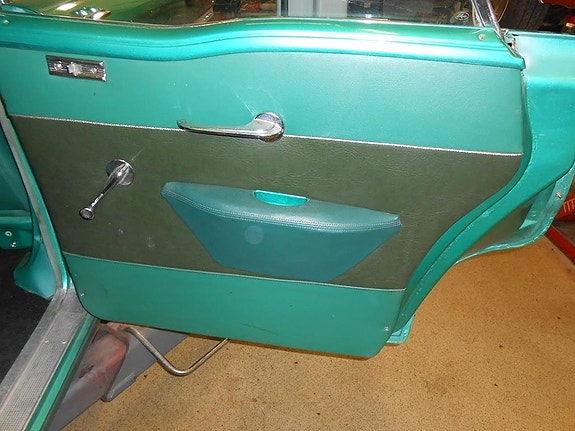 Mercury Commuter 13 of 19