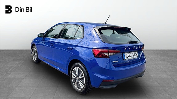 Skoda Fabia 3 of 5