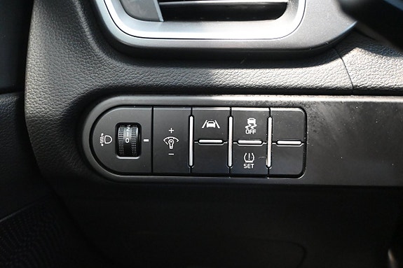 Kia Ceed 18 of 23