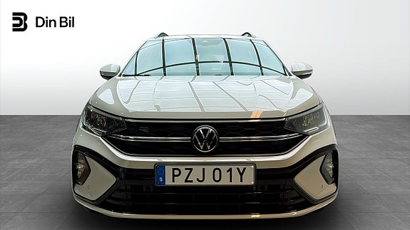 Volkswagen Taigo 4 of 5