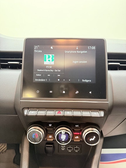 Renault Clio 9 of 12