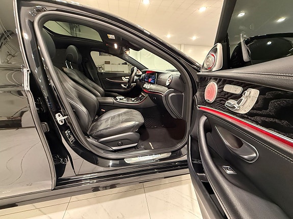 Mercedes-Benz E220 d 16 of 24