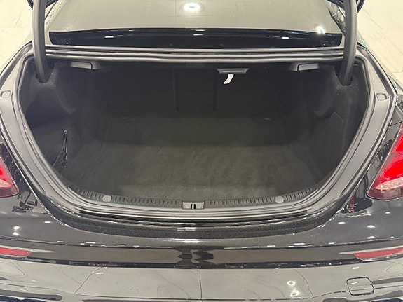 Mercedes-Benz E220 d 23 of 24