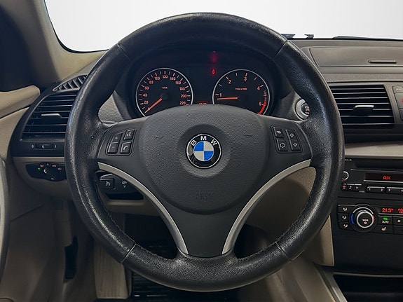 BMW 118d 14 of 24