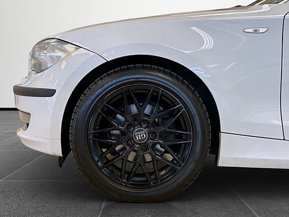 BMW 118d 23 of 24