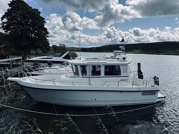 Minor 27 Range 2008 D4 300hk Bogpropp Ankarspel Hyttbåt! 4 of 5