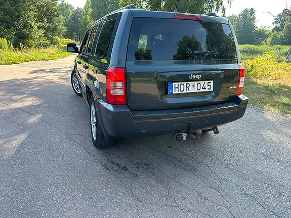 Jeep Patriot 4 of 7