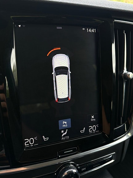 Volvo V90 25 of 30