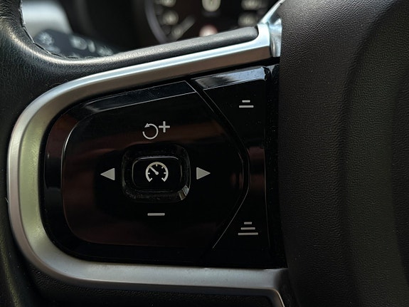 Volvo V90 28 of 30