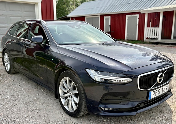 Volvo V90 7 of 30