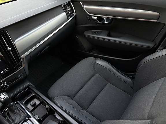 Volvo V90 15 of 30