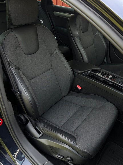 Volvo V90 17 of 30