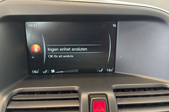 Volvo XC60 19 of 22