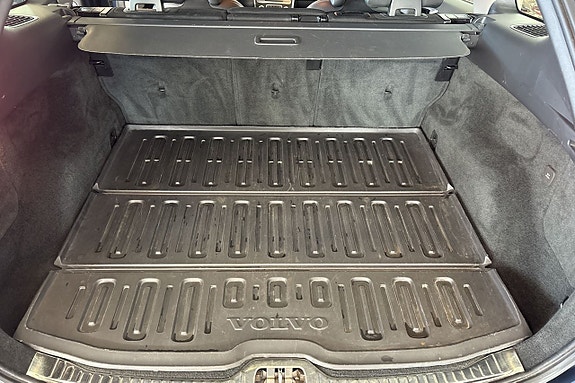 Volvo XC60 12 of 22