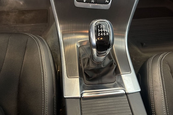 Volvo XC60 18 of 22