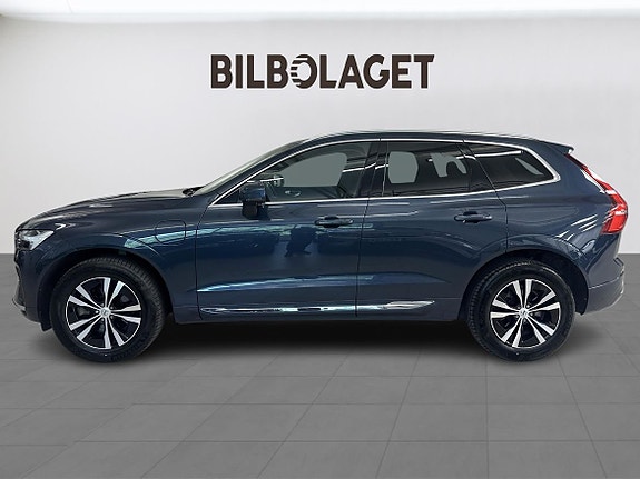 Volvo XC60 2 of 12