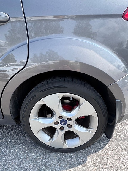 Ford S-MAX 10 of 15