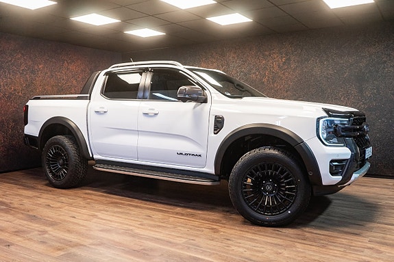Ford Ranger 2 of 5