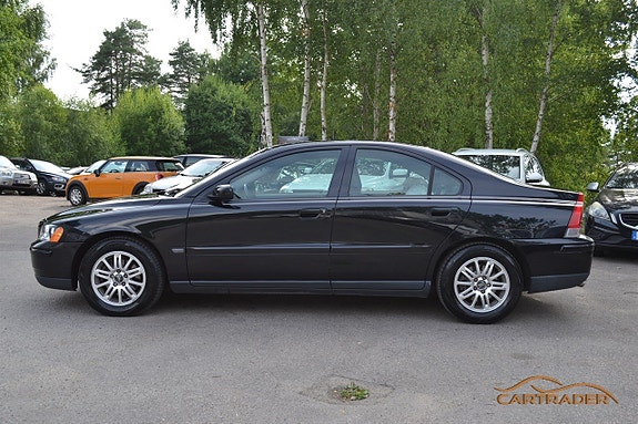 Volvo S60 3 of 16