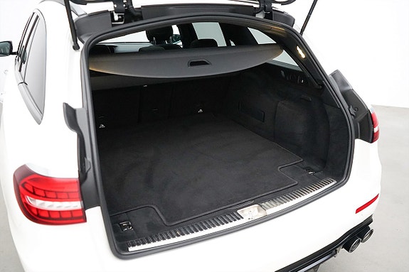 Mercedes-Benz E53 21 of 26