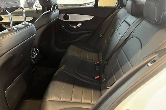 Mercedes-Benz C220 d 11 of 12