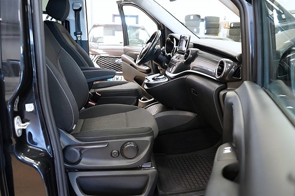 Mercedes-Benz V-Klass 15 of 25