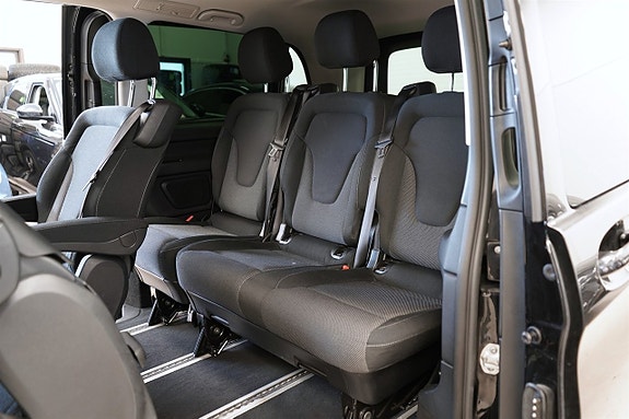 Mercedes-Benz V-Klass 12 of 25