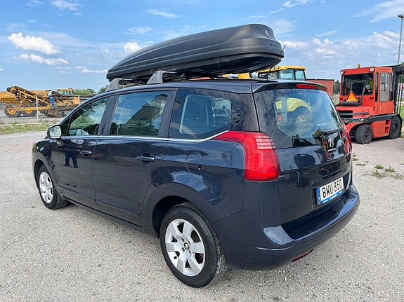 Peugeot 5008 10 of 19