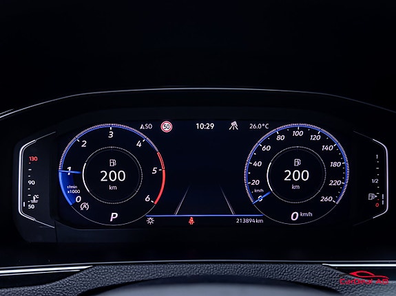 Volkswagen Passat 20 of 30