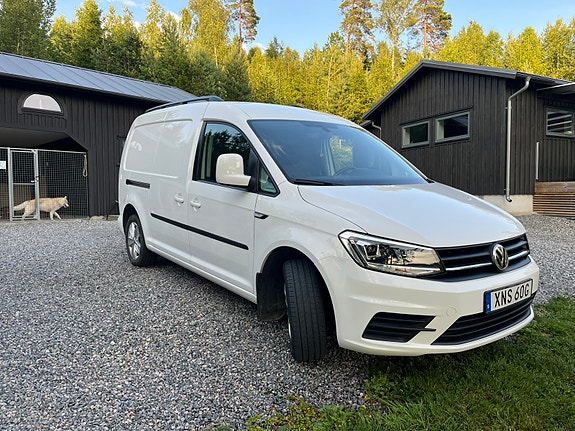 Volkswagen Caddy Maxi 3 of 5