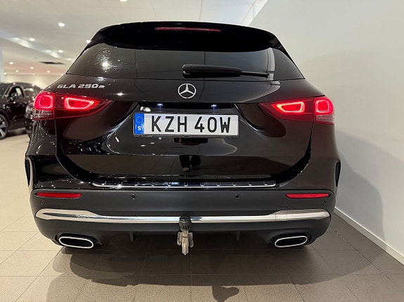 Mercedes-Benz GLA250 e 5 of 5