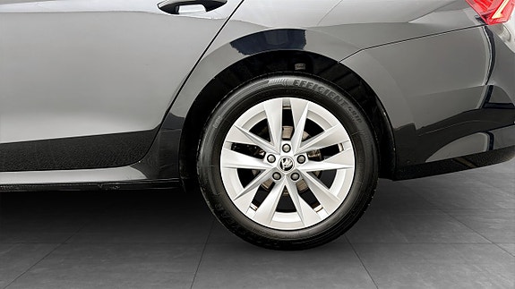 Skoda Octavia 6 of 19
