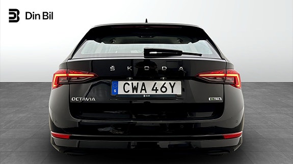 Skoda Octavia 5 of 19