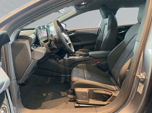 Audi A6 5 of 9