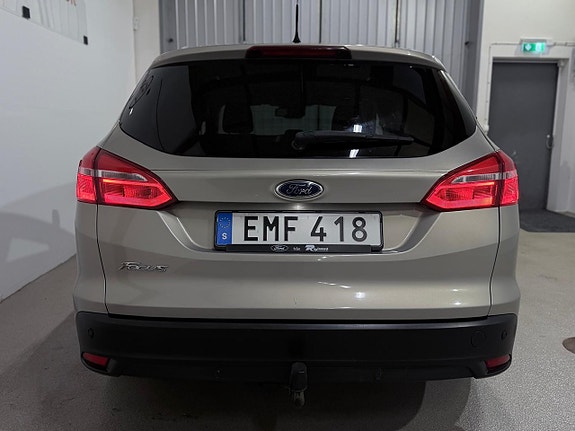 Ford Focus 4 of 5