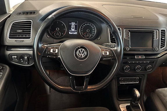 Volkswagen Sharan 13 of 25