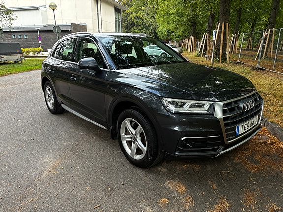 Audi Q5 3 of 12