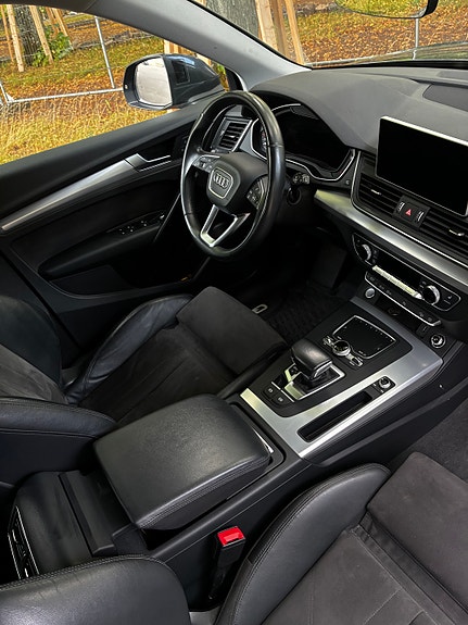 Audi Q5 7 of 12