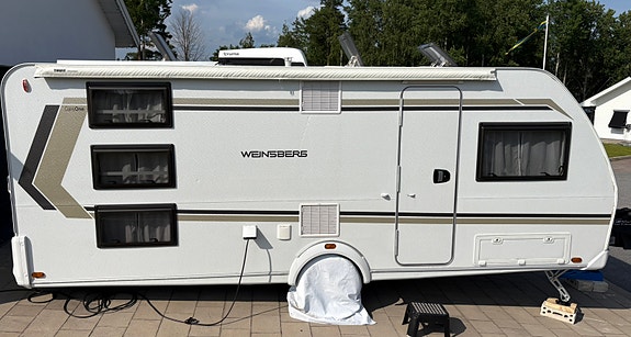 Weinsberg CaraOne 550 UK 2022 – Barnkammarvagn, AC, Solcell, Täthetsgaranti till 2032 2 of 5