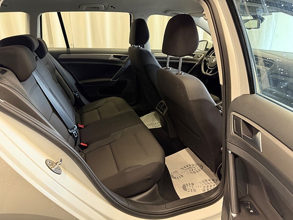 Volkswagen Golf I 21 of 21
