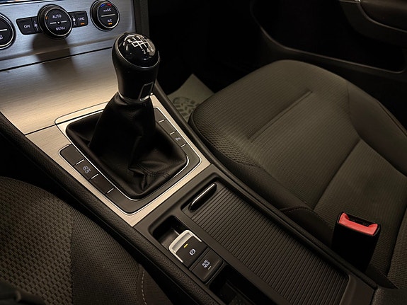 Volkswagen Golf I 17 of 21