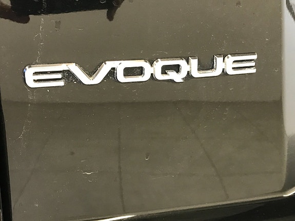 Land Rover Range Rover Evoque 9 of 24