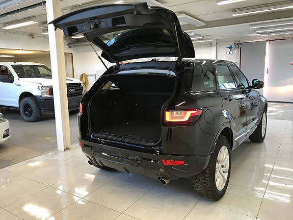 Land Rover Range Rover Evoque 6 of 24