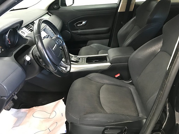 Land Rover Range Rover Evoque 22 of 24